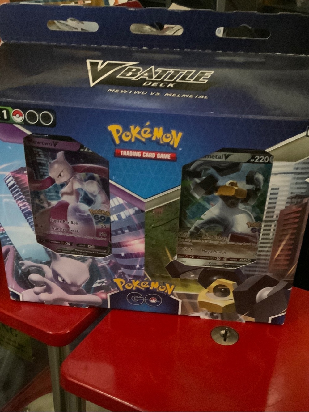 V Battle Deck: Mewtwo vs Melmetal (Blue/Purple)